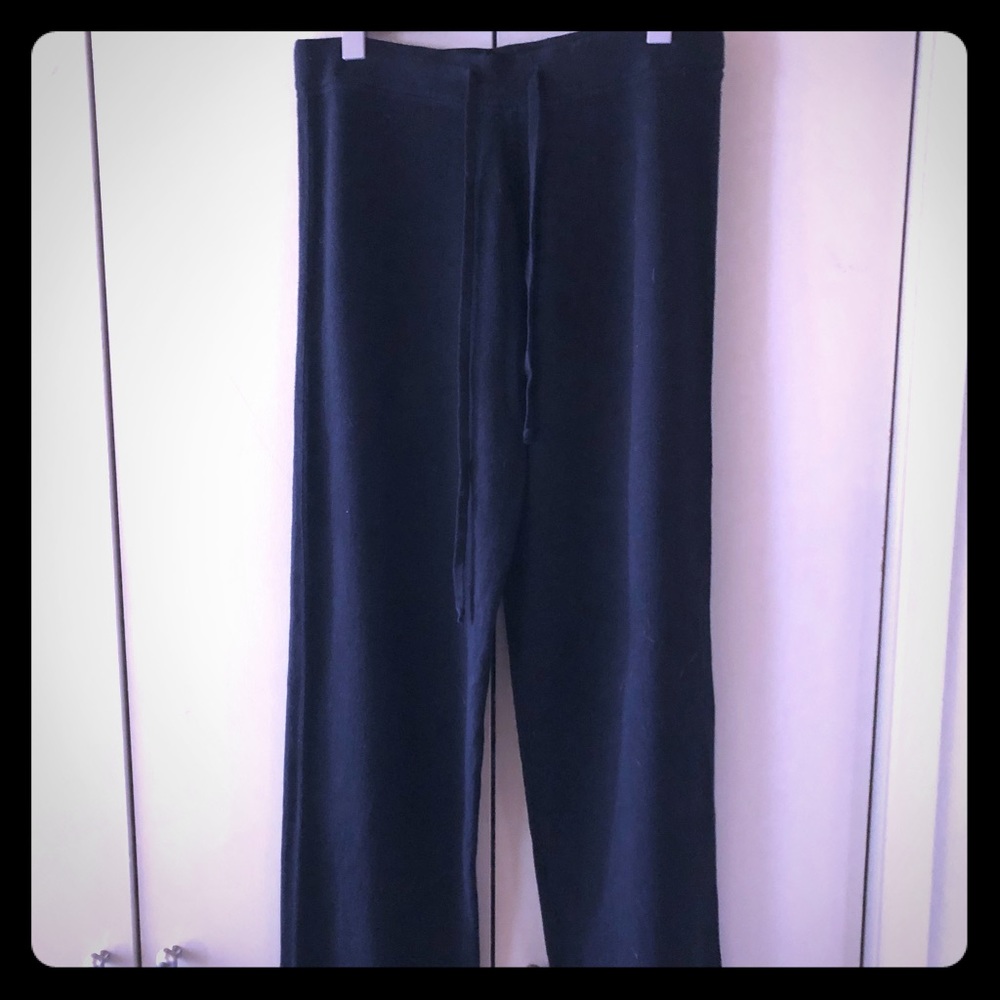 NWOT Neiman Marcus knit drawstring pants